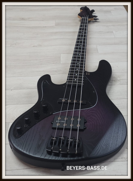 Sandberg California II TM4 Ebony, Open Pore Violetburst, Lefthand